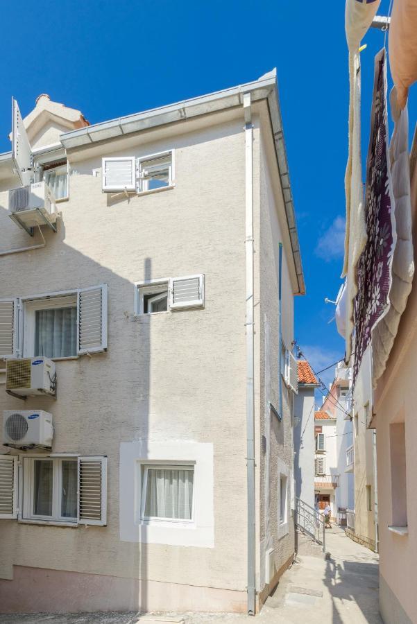 Apartments By The Sea Baska Voda, Makarska - 17570 المظهر الخارجي الصورة