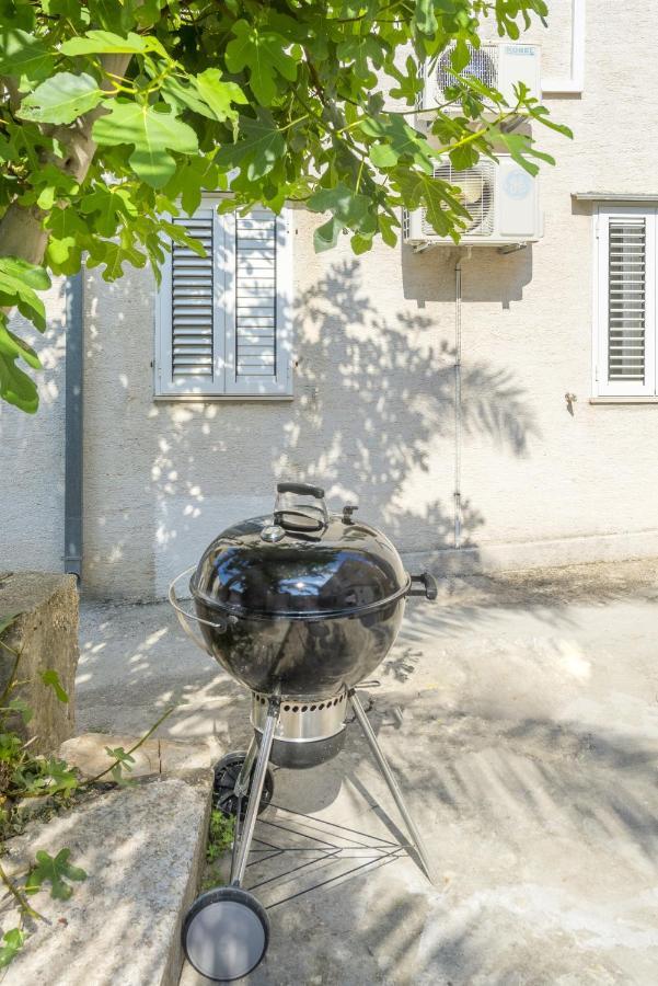 Apartments By The Sea Baska Voda, Makarska - 17570 المظهر الخارجي الصورة